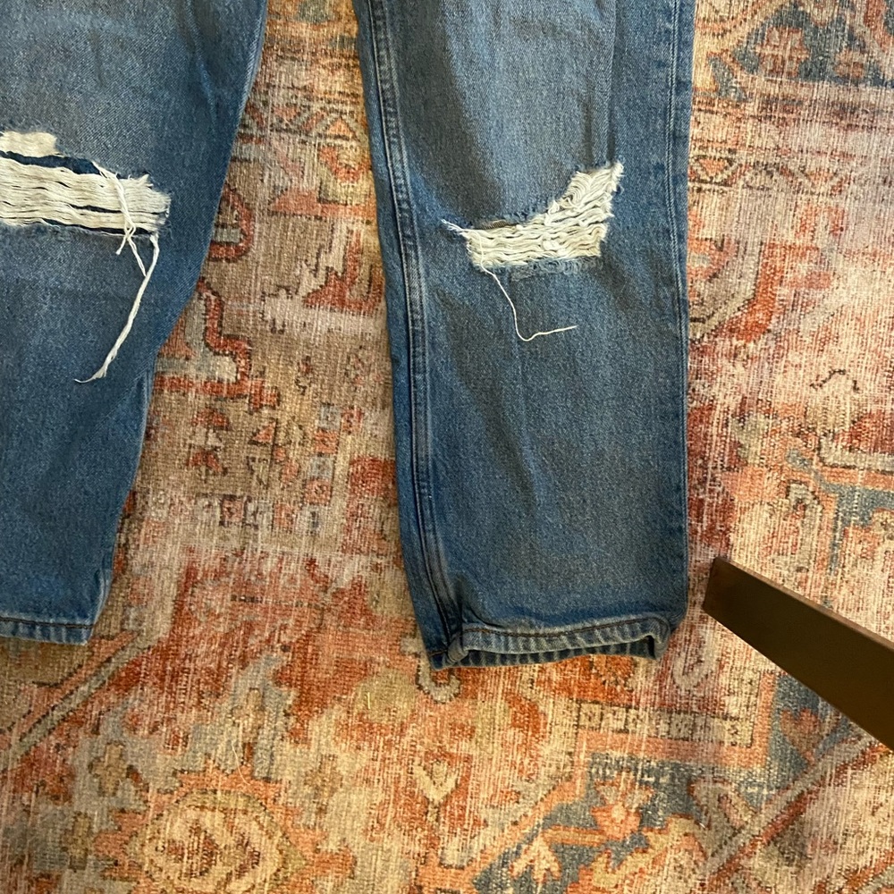ASOS Florence straight leg jeans with ripped knees - Picture 3 of 6